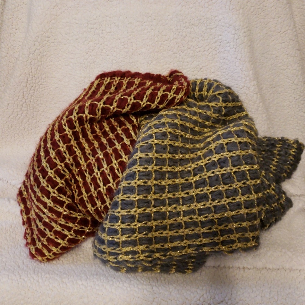 Infinity Scarve - Picture 3 of 3